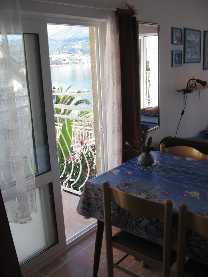 Apartment "I Love Njivice" Herceg Novi Exterior photo