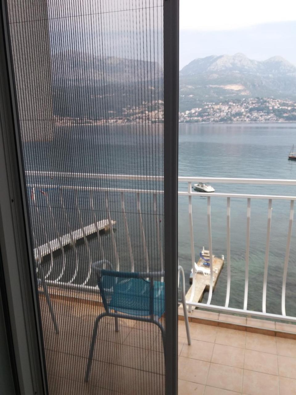 Apartment "I Love Njivice" Herceg Novi Exterior photo